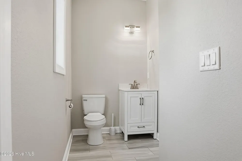 91 Small Drive Elizabeth City, NC 27909