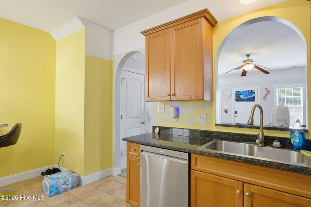 106 Parrot Landing Drive Hubert, NC 28539