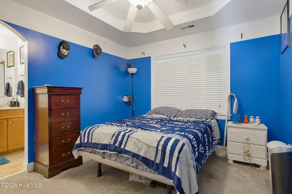 106 Parrot Landing Drive Hubert, NC 28539