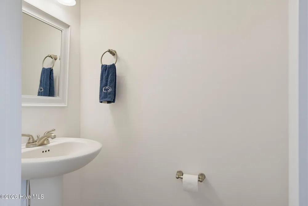 106 Parrot Landing Drive Hubert, NC 28539