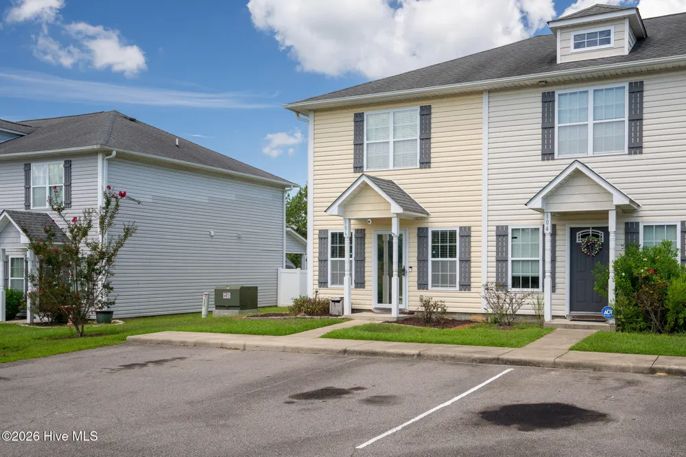 106 Parrot Landing Drive Hubert, NC 28539