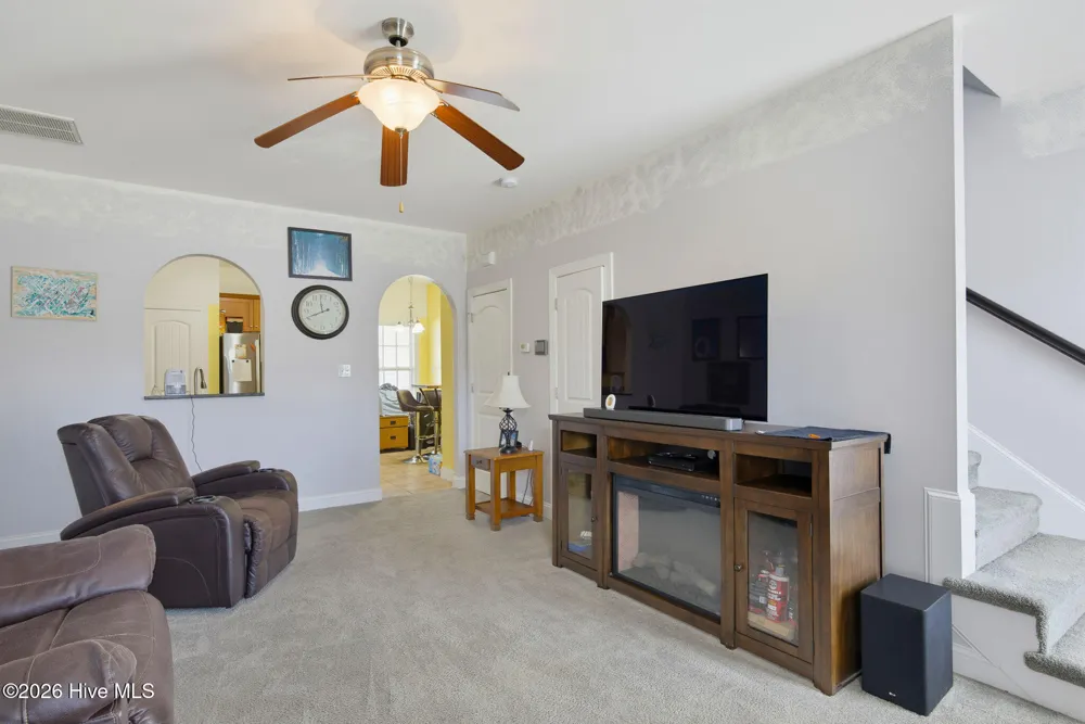 106 Parrot Landing Drive Hubert, NC 28539