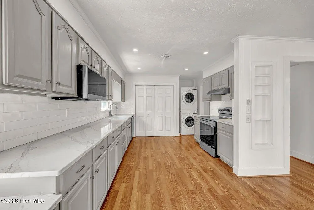 21 W Henderson Street #A&B Wrightsville Beach, NC 28480