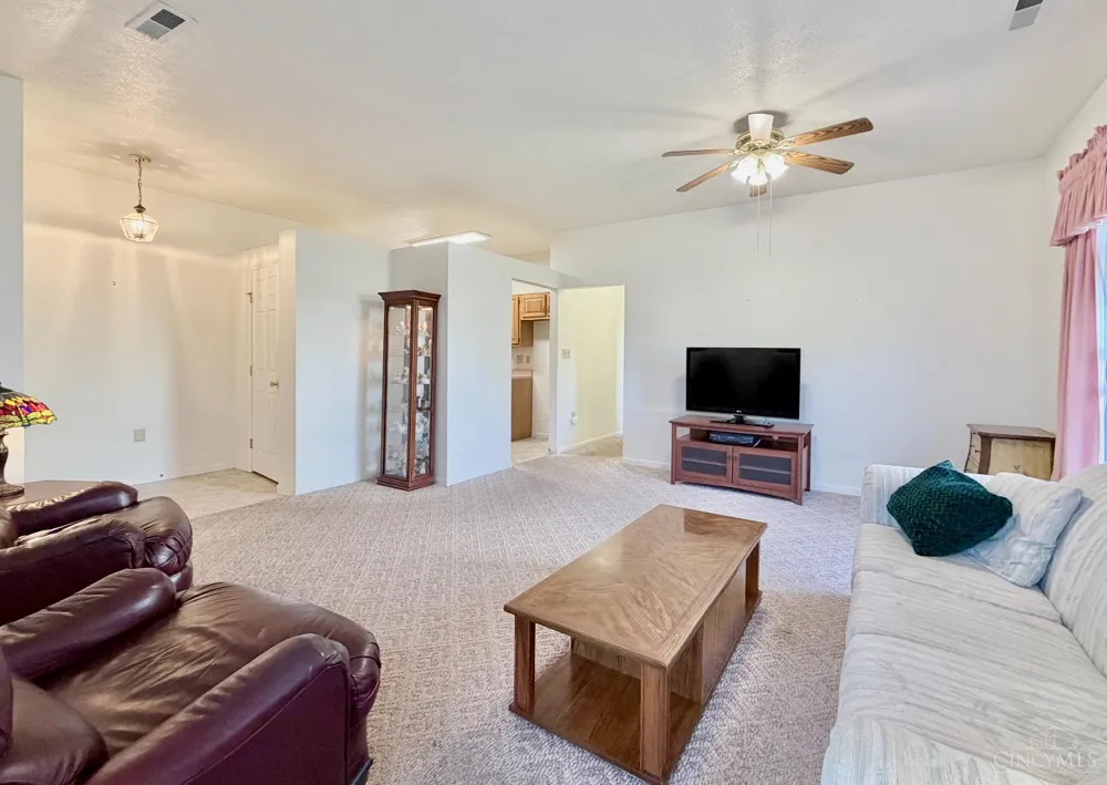 1848 Rosina Drive Miamisburg, OH 45342