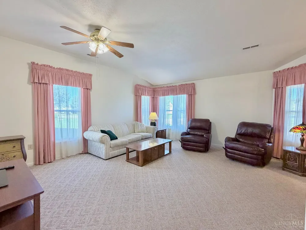 1848 Rosina Drive Miamisburg, OH 45342