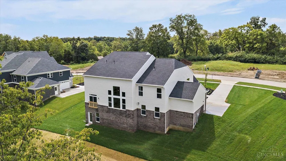 2460 Bent Grass Drive Beavercreek, OH 45431