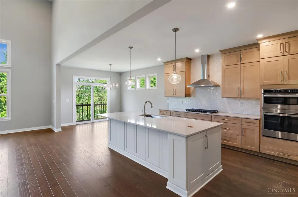 2460 Bent Grass Drive Beavercreek, OH 45431