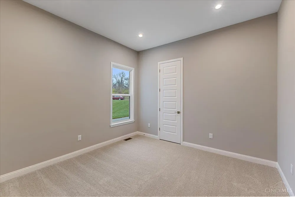 2504 Bent Grass Drive Beavercreek, OH 45431