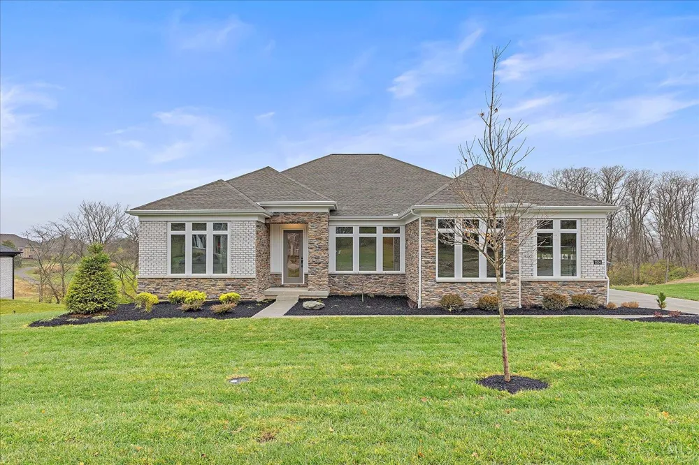 2504 Bent Grass Drive Beavercreek, OH 45431