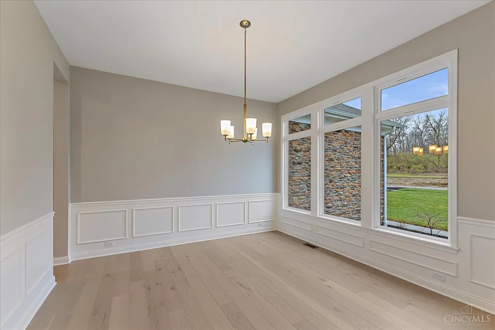 2504 Bent Grass Drive Beavercreek, OH 45431