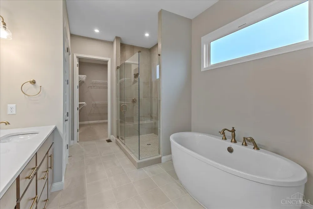 2504 Bent Grass Drive Beavercreek, OH 45431