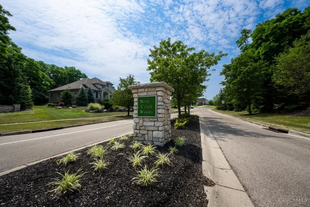 2504 Bent Grass Drive Beavercreek, OH 45431