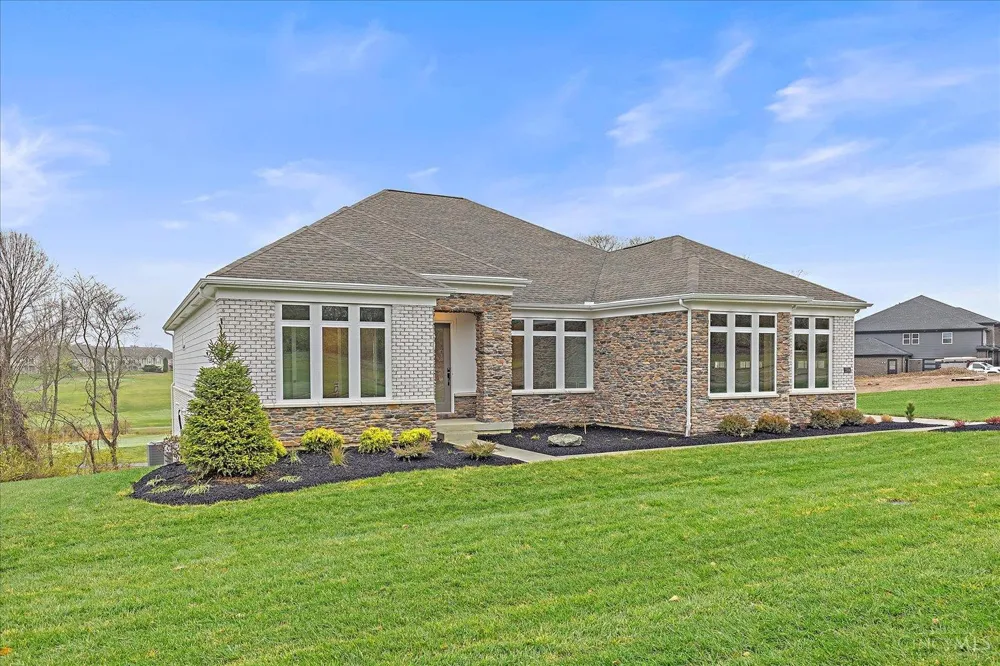 2504 Bent Grass Drive Beavercreek, OH 45431