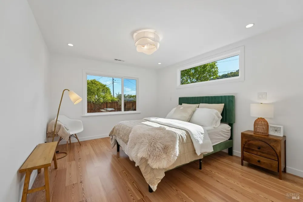 106 La Pasada Way San Rafael, CA 94903