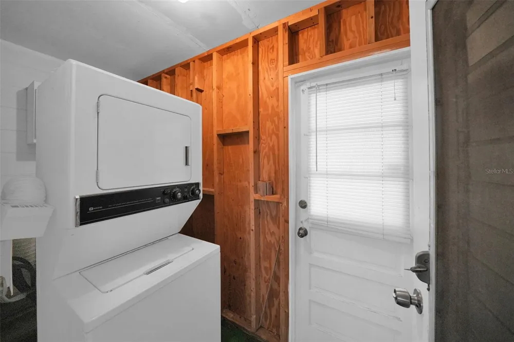 4999 SPRINGWOOD COURT Pinellas Park, FL 33782