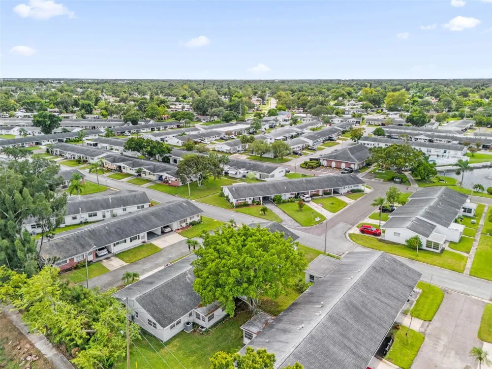 4999 SPRINGWOOD COURT Pinellas Park, FL 33782