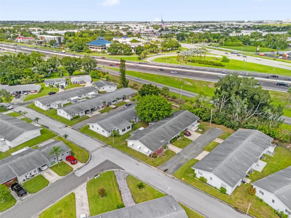 4999 SPRINGWOOD COURT Pinellas Park, FL 33782