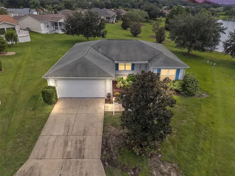 2112 KERWOOD LOOP