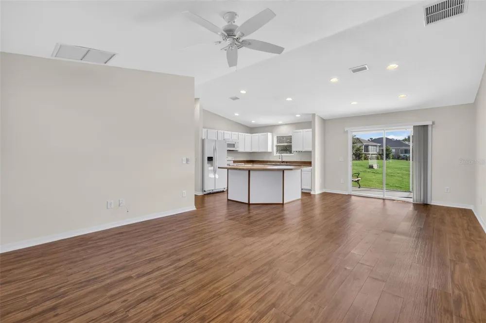 2112 KERWOOD LOOP The Villages, FL 32162