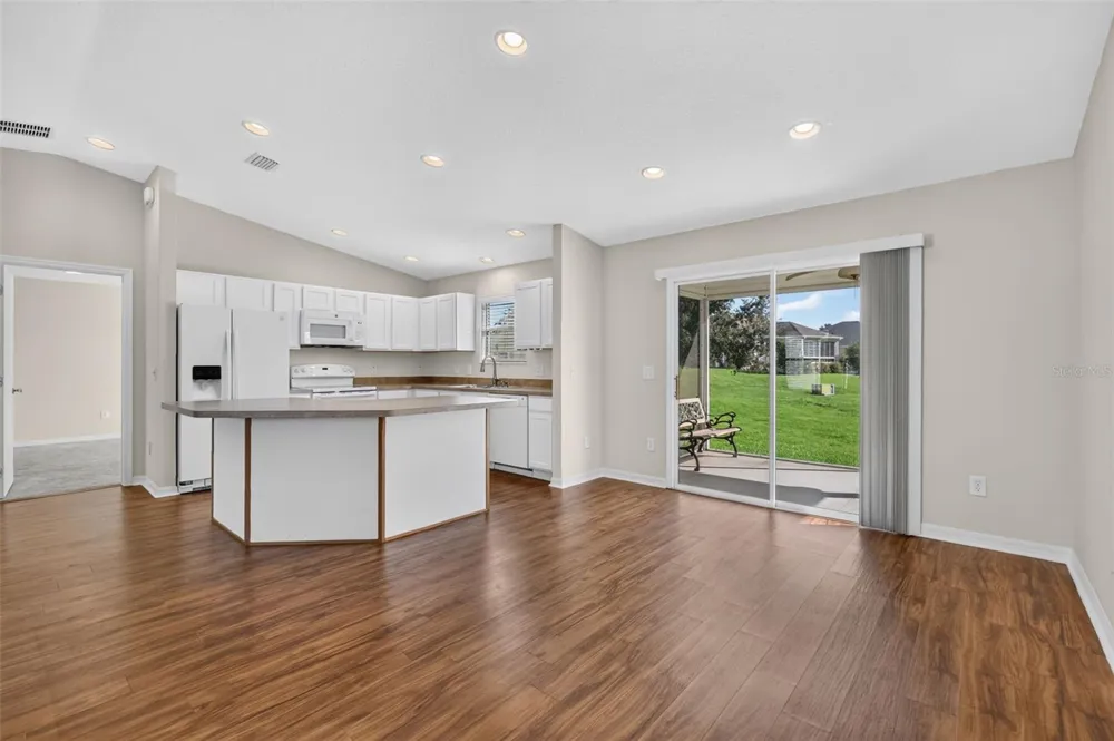 2112 KERWOOD LOOP The Villages, FL 32162