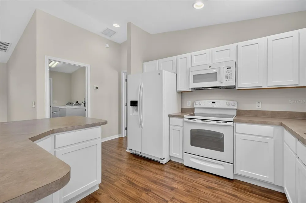 2112 KERWOOD LOOP The Villages, FL 32162