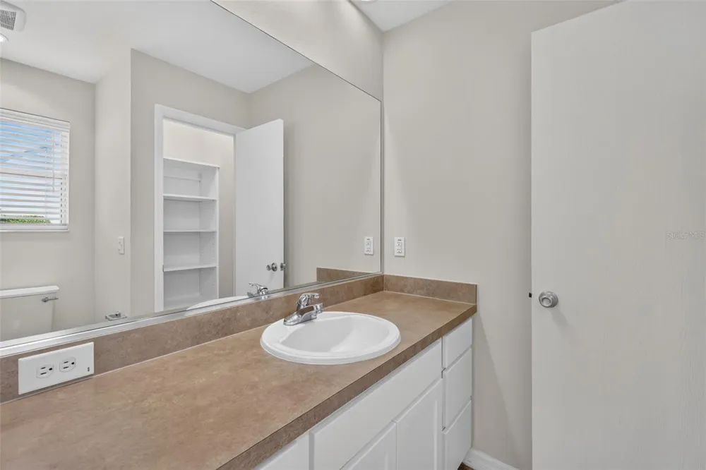 2112 KERWOOD LOOP The Villages, FL 32162