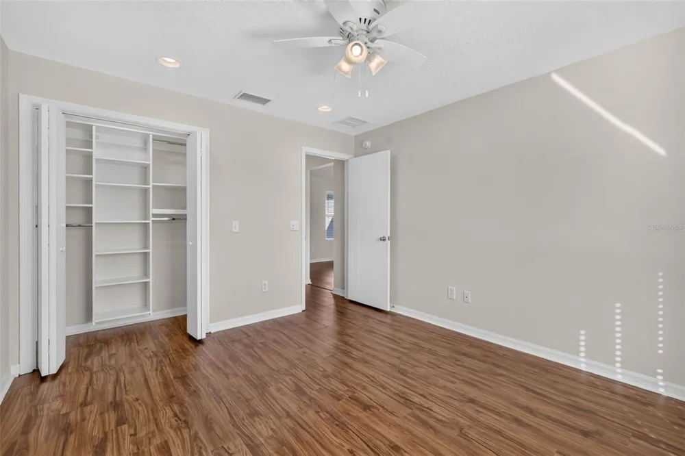 2112 KERWOOD LOOP The Villages, FL 32162