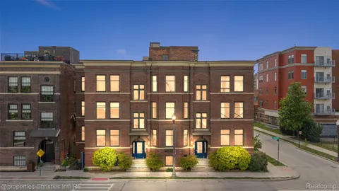 112 Watson Street #24