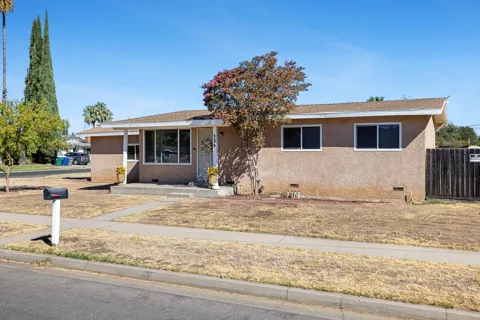 138 W Escalon Avenue