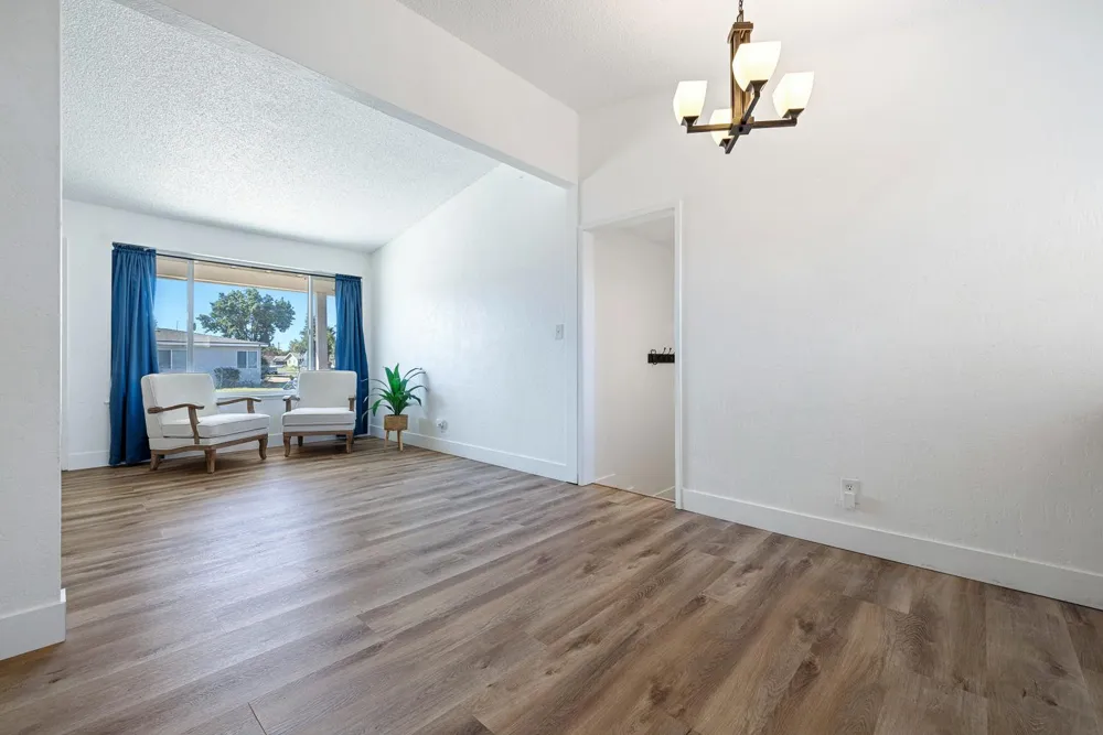 138 W Escalon Avenue Fresno, CA 93704