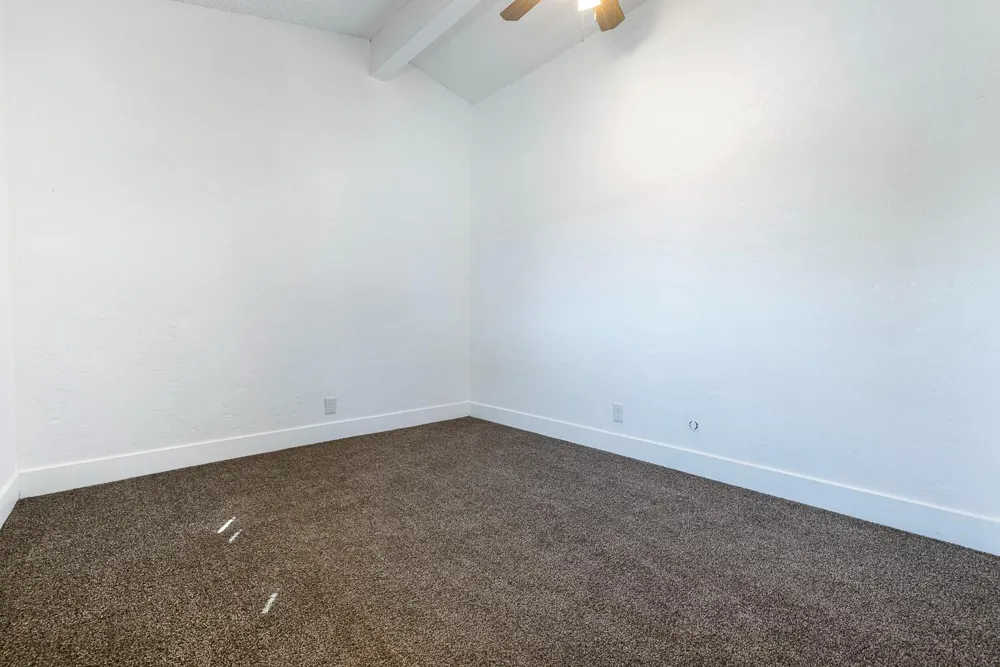 138 W Escalon Avenue Fresno, CA 93704