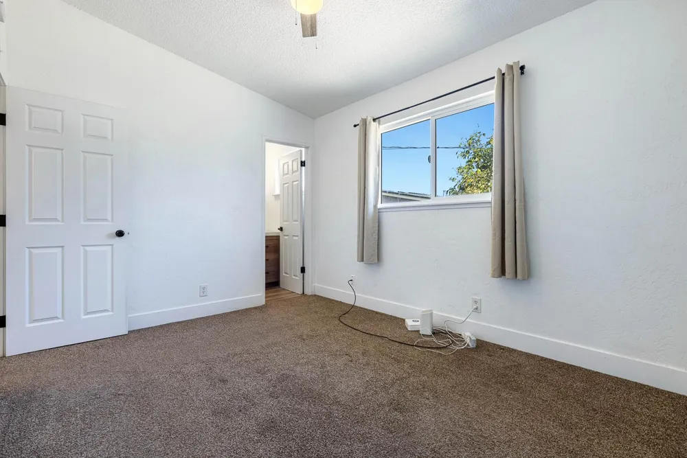 138 W Escalon Avenue Fresno, CA 93704