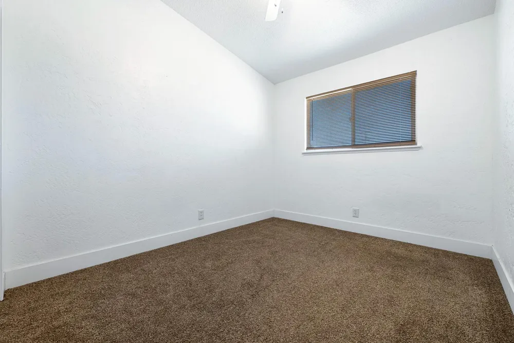 138 W Escalon Avenue Fresno, CA 93704