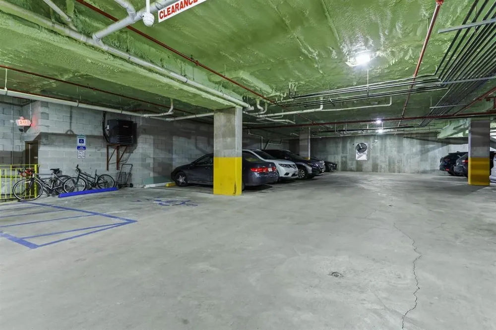 3611 PARK AVE Union City, NJ 07087