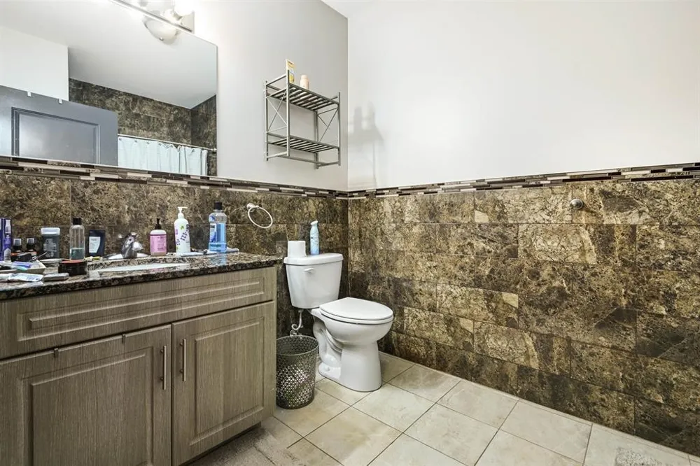 3611 PARK AVE Union City, NJ 07087