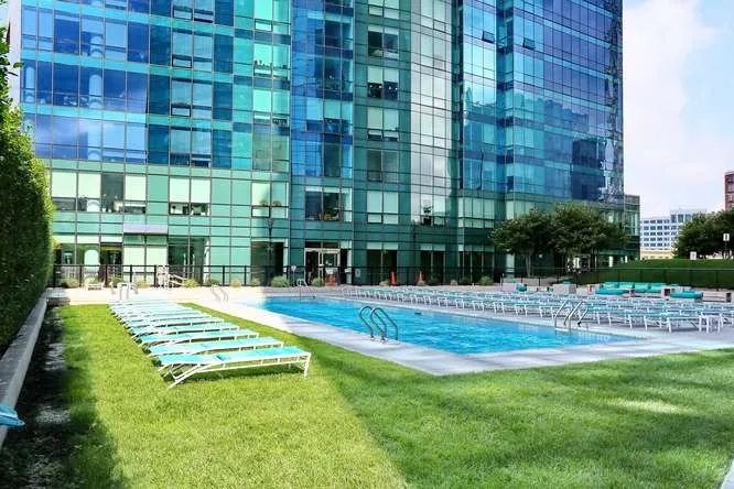 77 HUDSON ST Jersey City, NJ 07302