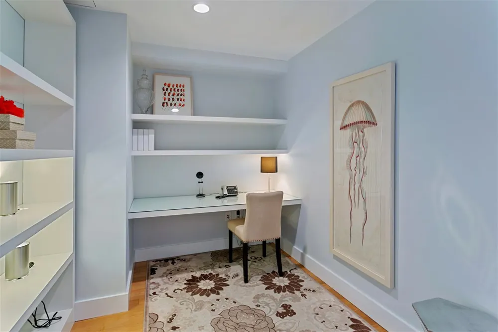 77 HUDSON ST Jersey City, NJ 07302