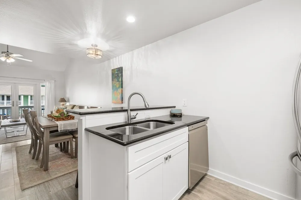 709 Lauderdale Drive #709 Rockport, TX 78382