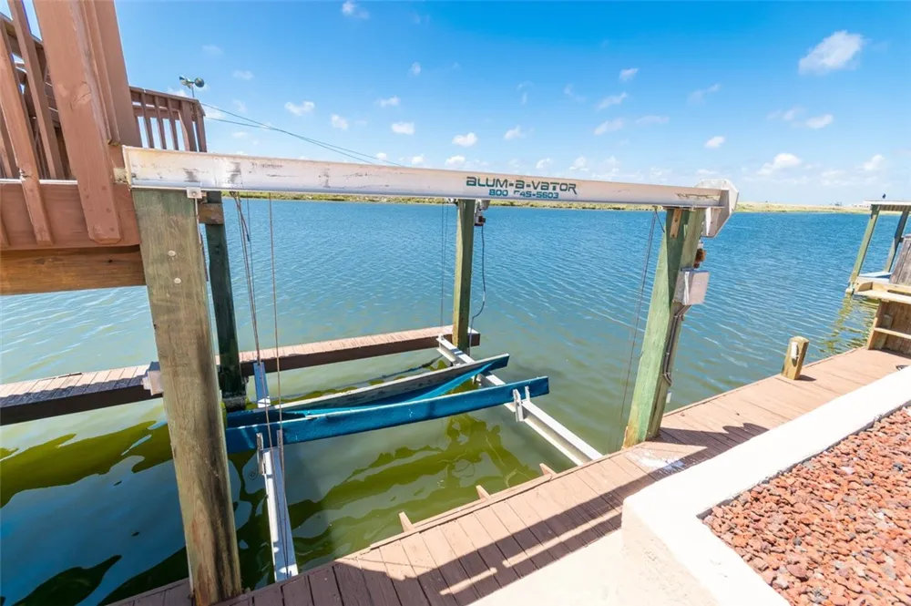 15849 El Soccorro Corpus Christi, TX 78418