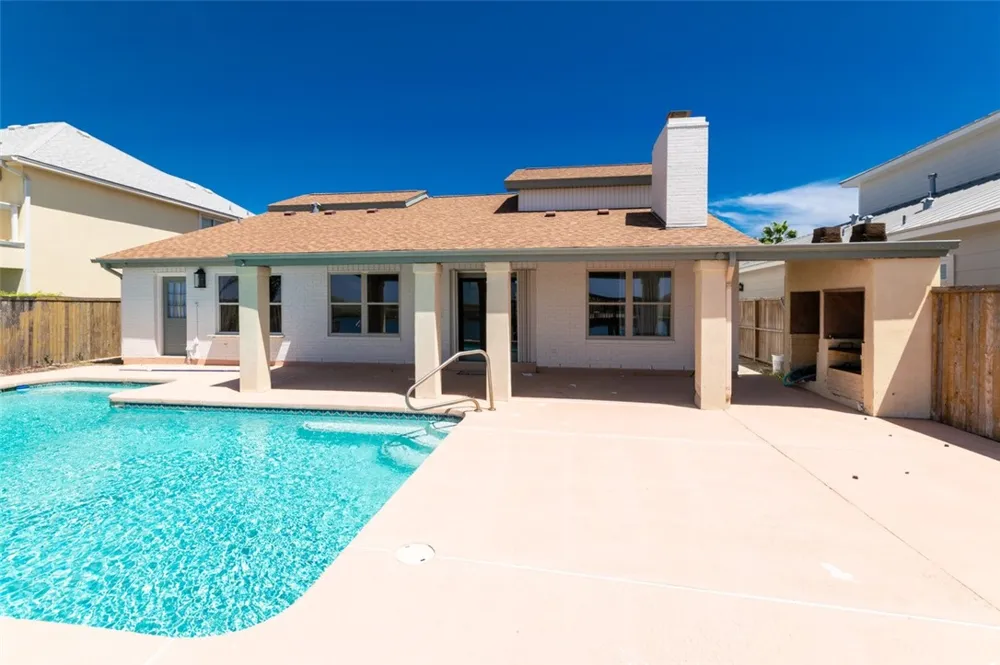 15849 El Soccorro Corpus Christi, TX 78418