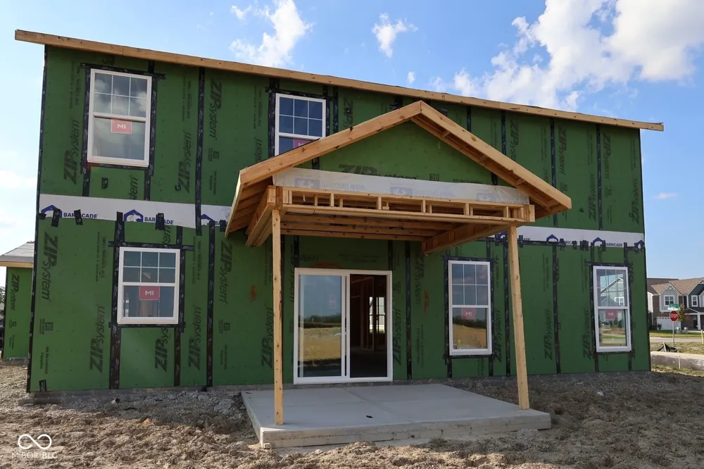 9823 Glad Grist Drive McCordsville, IN 46055