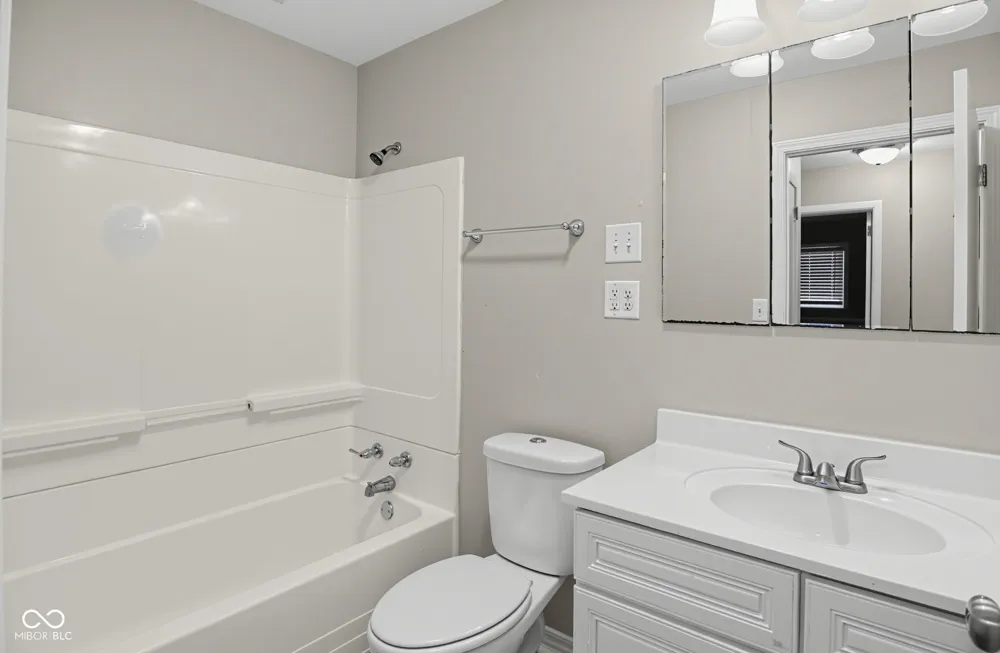 708 S Mitchner Drive Indianapolis, IN 46239