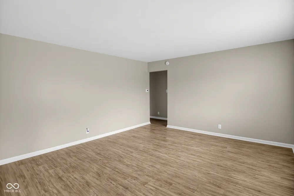 708 S Mitchner Drive Indianapolis, IN 46239