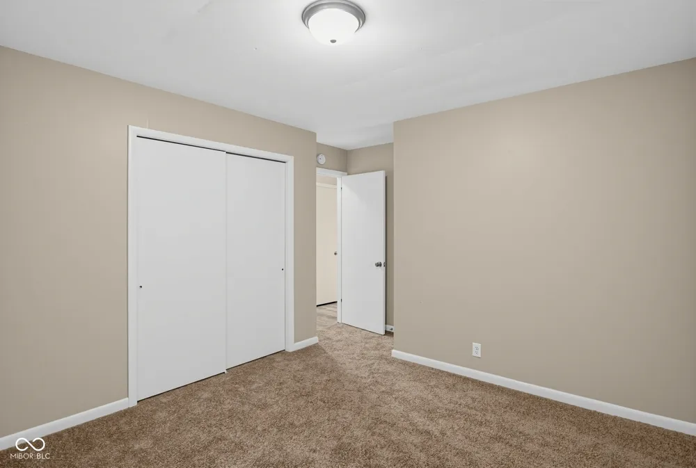 708 S Mitchner Drive Indianapolis, IN 46239