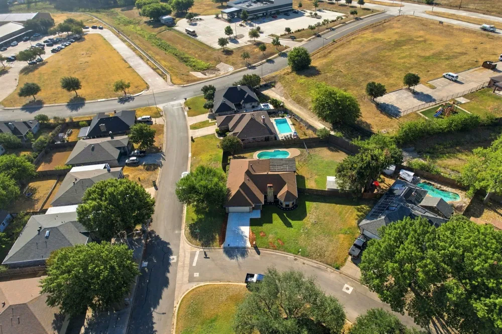 10201 Maverick Drive Fort Worth, TX 76108