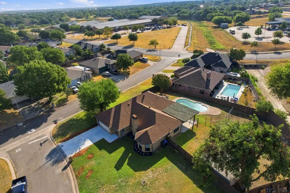 10201 Maverick Drive Fort Worth, TX 76108