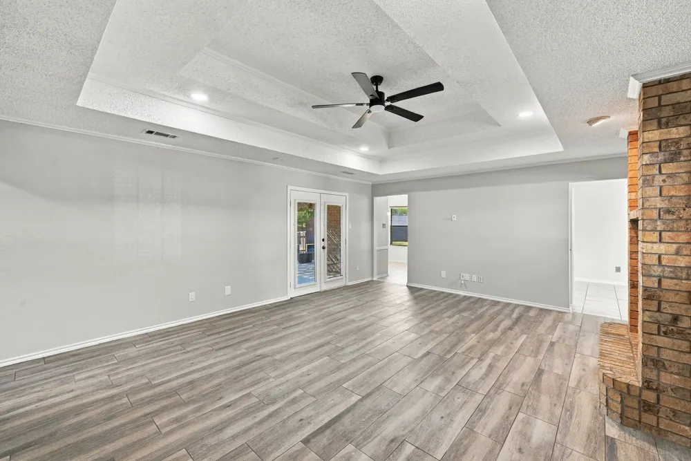 10201 Maverick Drive Fort Worth, TX 76108
