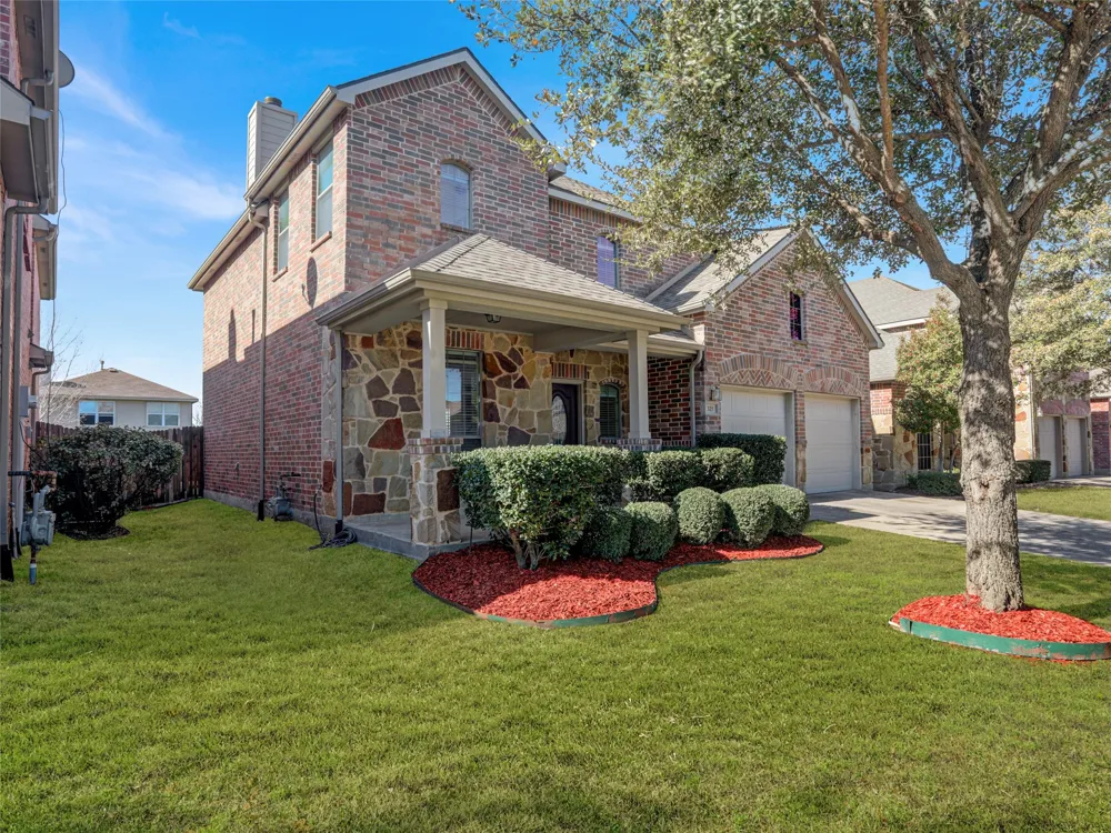 325 Highland Creek Drive Wylie, TX 75098