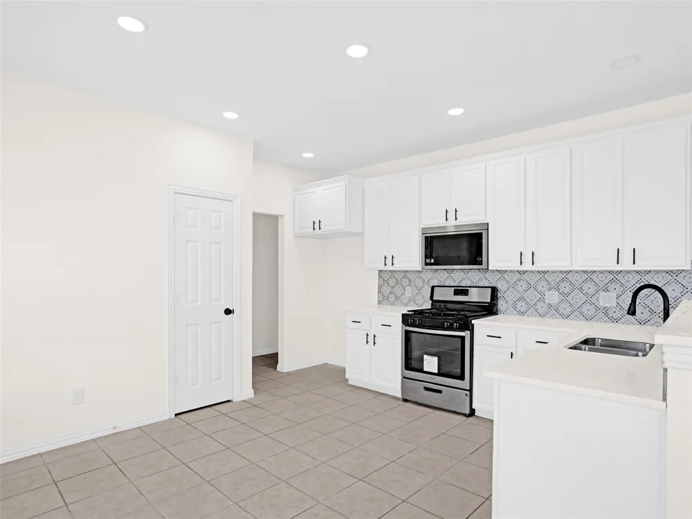 325 Highland Creek Drive Wylie, TX 75098