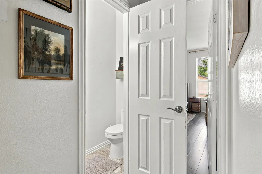 8414 Romanway Drive Dallas, TX 75249